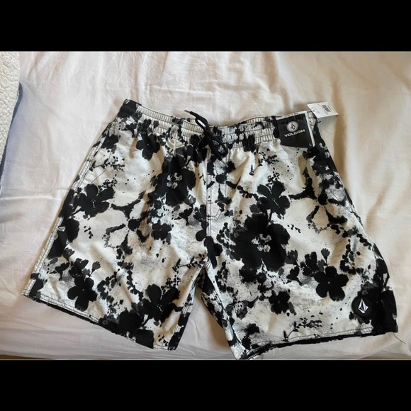 Volcom Submerger Shorts